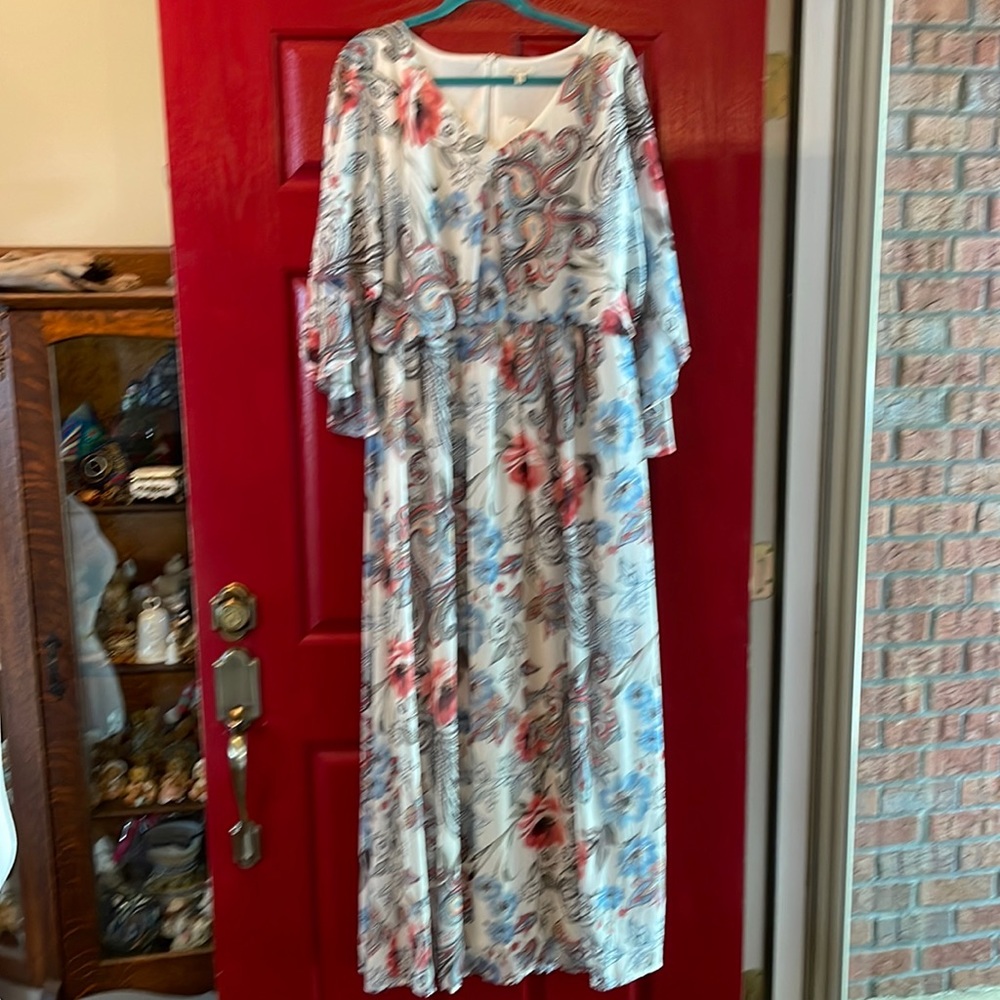 Stunning floral dress